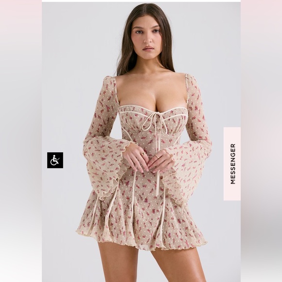 House of CB Dresses & Skirts - House Of Cb Analissa Vintage Cream Lace Corset Dress.